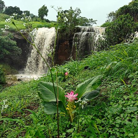 Shinde'S Tikona Valley Farm Villa Pune Esterno foto